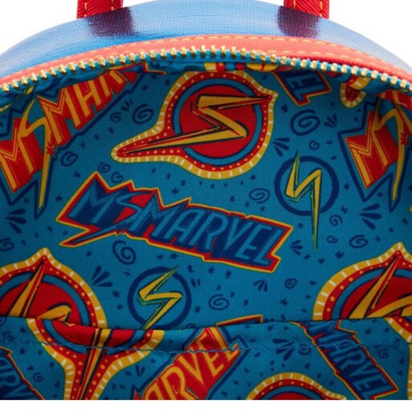 Ms Marvel Loungedly bundle - Picture 5 of 9